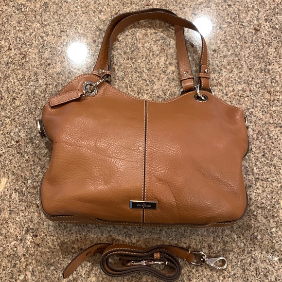 Cole Haan Handbags - Cole Haan brown leather hobo bag, 8.5 x 12, excellent condition, inc strap